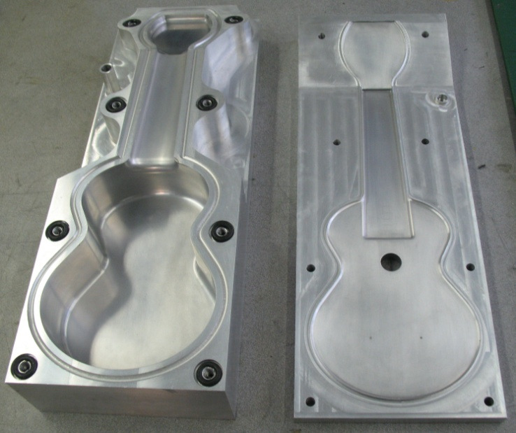 CNC-machined-aluminum-mold